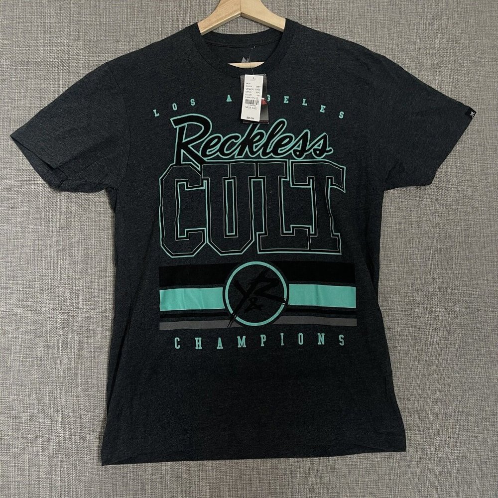 Young and Reckless Shirt Men Medium Deadstock Cult Champions Los Angeles Y2K New